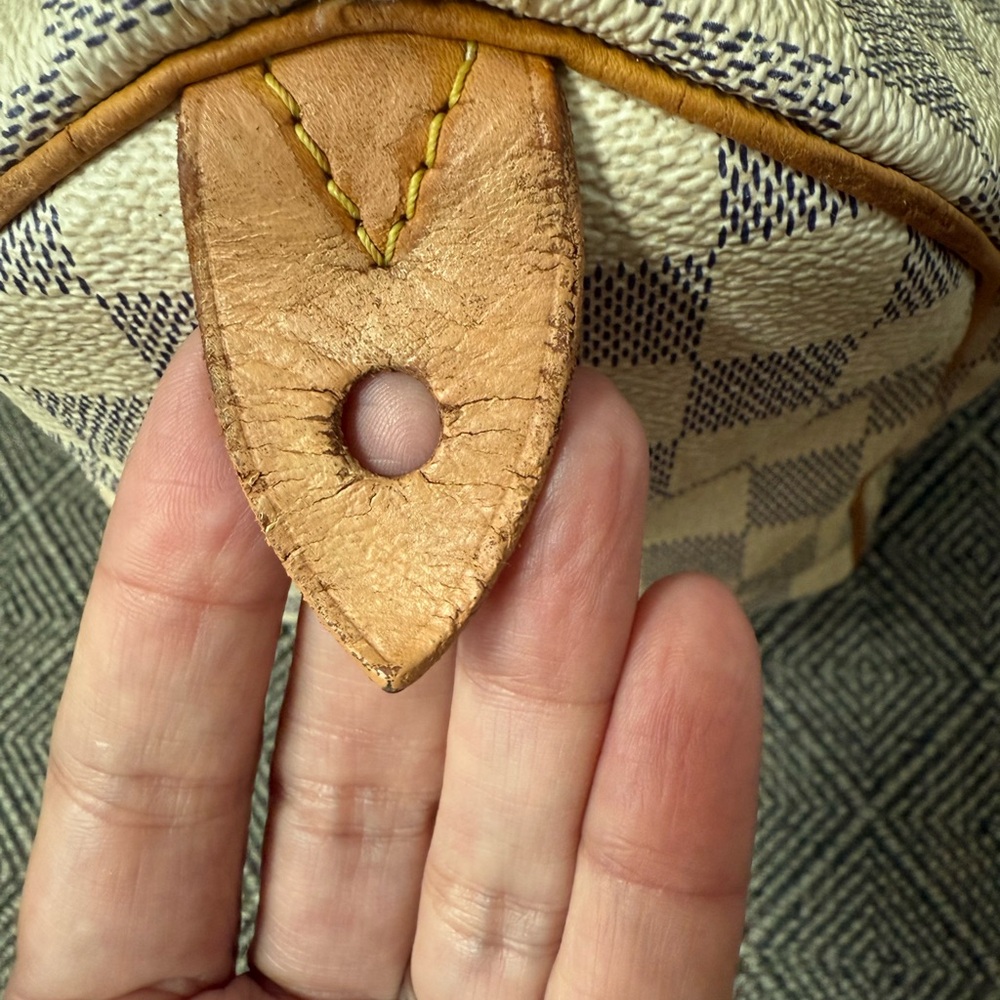 Authentic! Louis Vuitton Checkered Satchel with Pink Bow - Picture 10 of 16